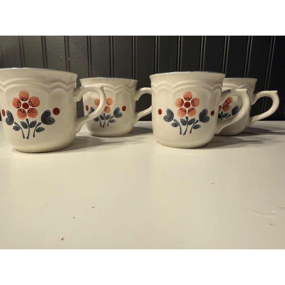 Stoneware By Hearthside, Cumberland / Branbleberry Cup/mug set of 4 cottagecore